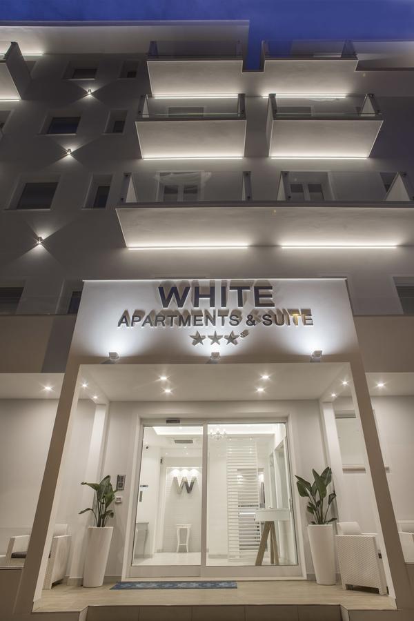 White Suite & Apartments Bellaria-Igea Marina Exteriör bild