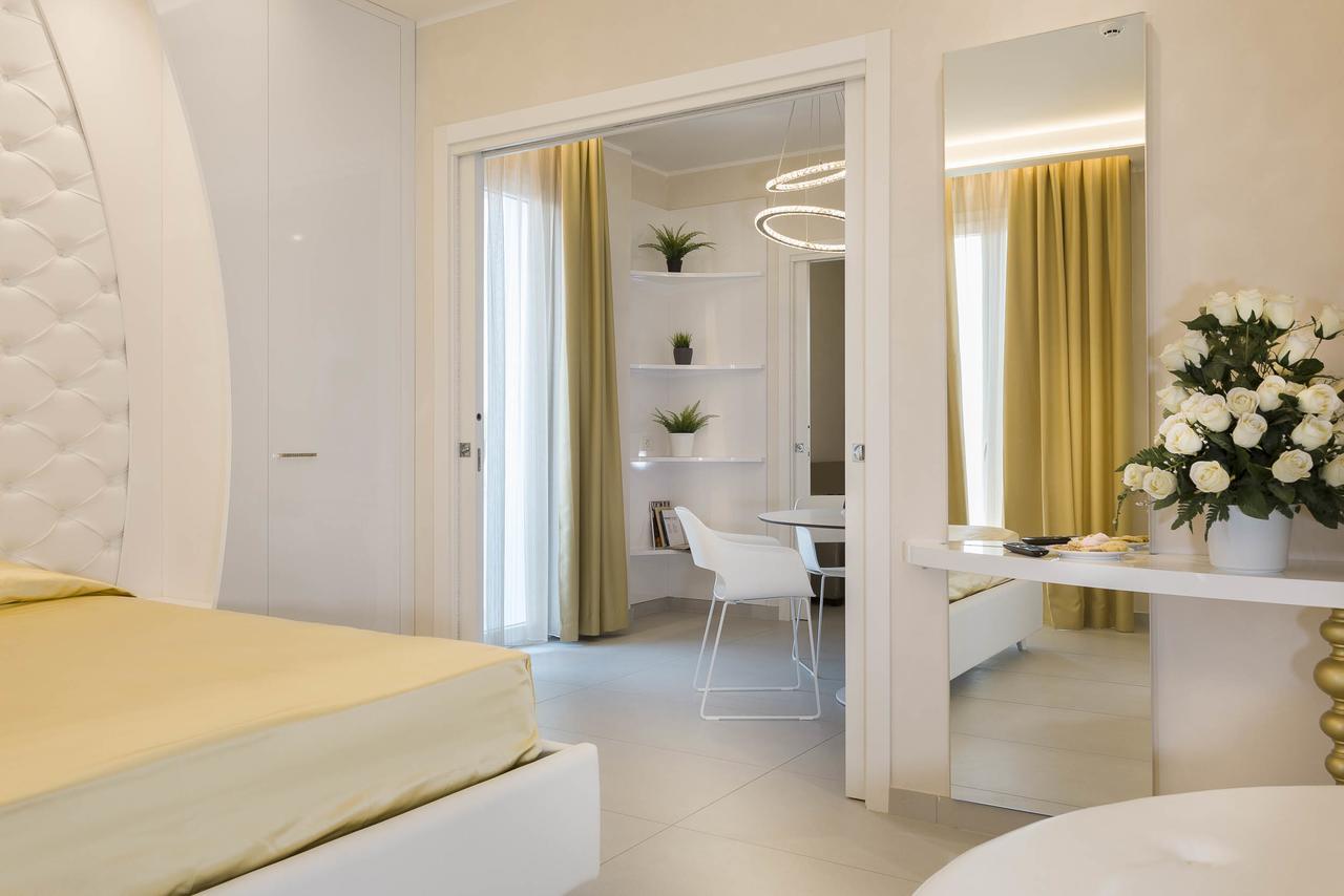 White Suite & Apartments Bellaria-Igea Marina Exteriör bild